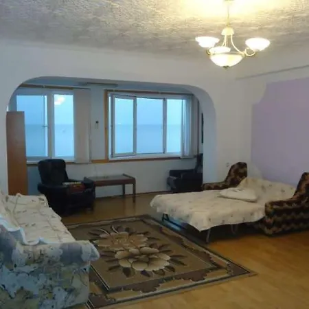 Nice Apartment, At A Small Price アパート